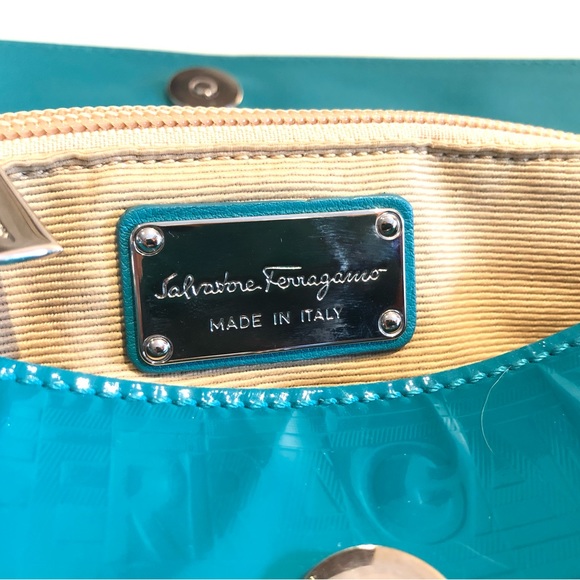 ❌ SOLD Authentic Embossed Patent Leather Hand Bag - Picture 8 of 11